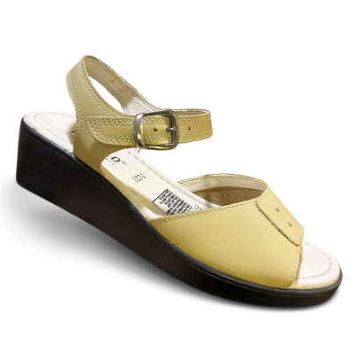 Sandalia de Cuero para Mujer R&oacute;mulo Ref 5020 Beige | Calzado C&oacute;modo y Ergon&oacute;mico | Tus Pasos Bogot&aacute;